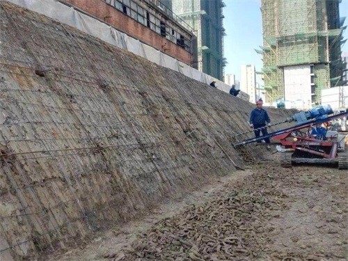 江汉建筑边坡支护